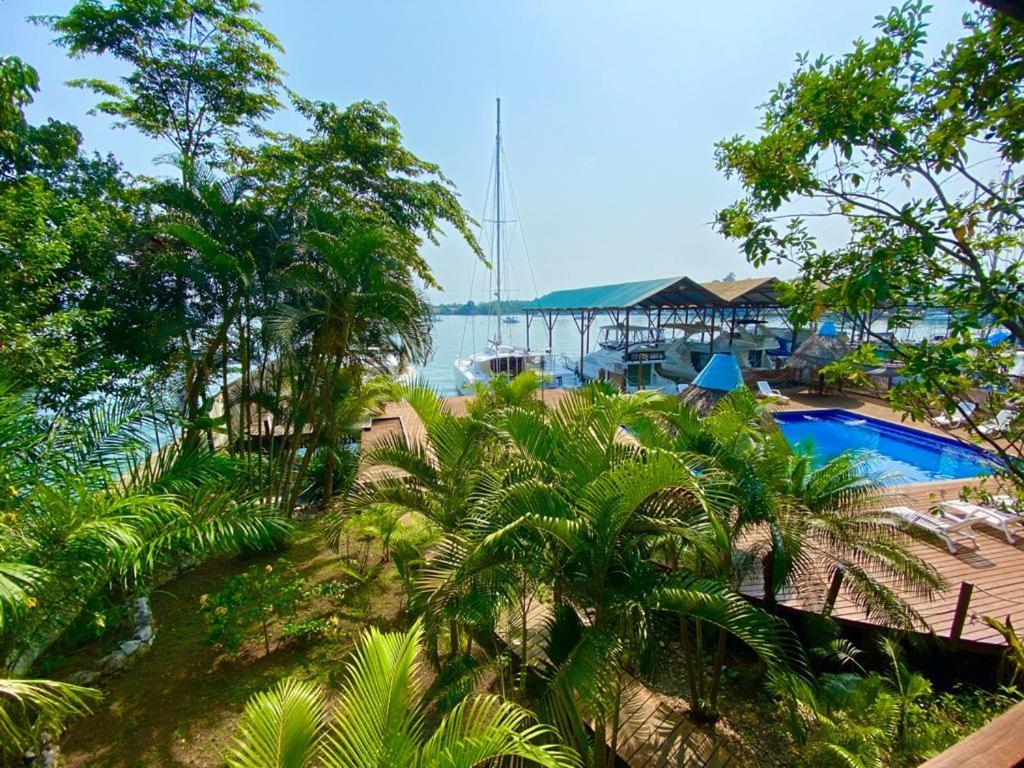 Hotel Mar Marine Yacht Club à Rio Dulce Extérieur photo