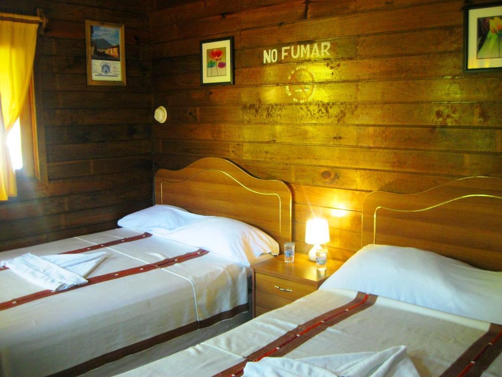 Hotel Mar Marine Yacht Club à Rio Dulce Chambre photo